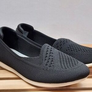 Clarks Womens | Black | Carly Star Slip On Loafer Shoes Size 7